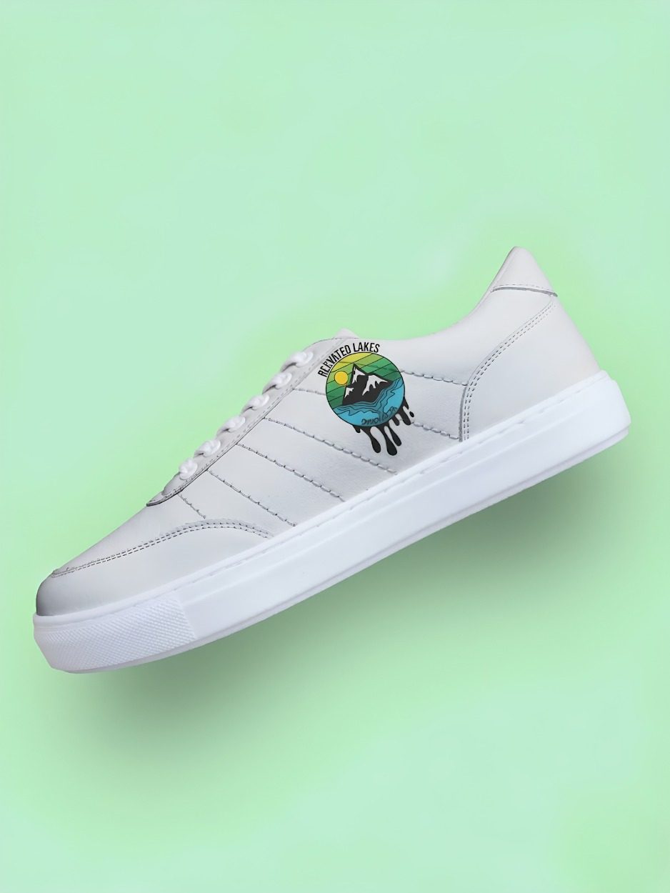 Elevated Lakes alpine low sneakers